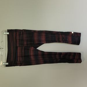 Lulu cropped leggings